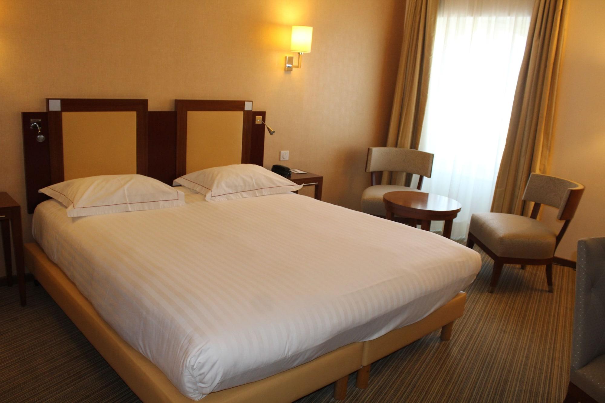 Best Western Plus Hotel D'Angleterre Bourges Eksteriør bilde