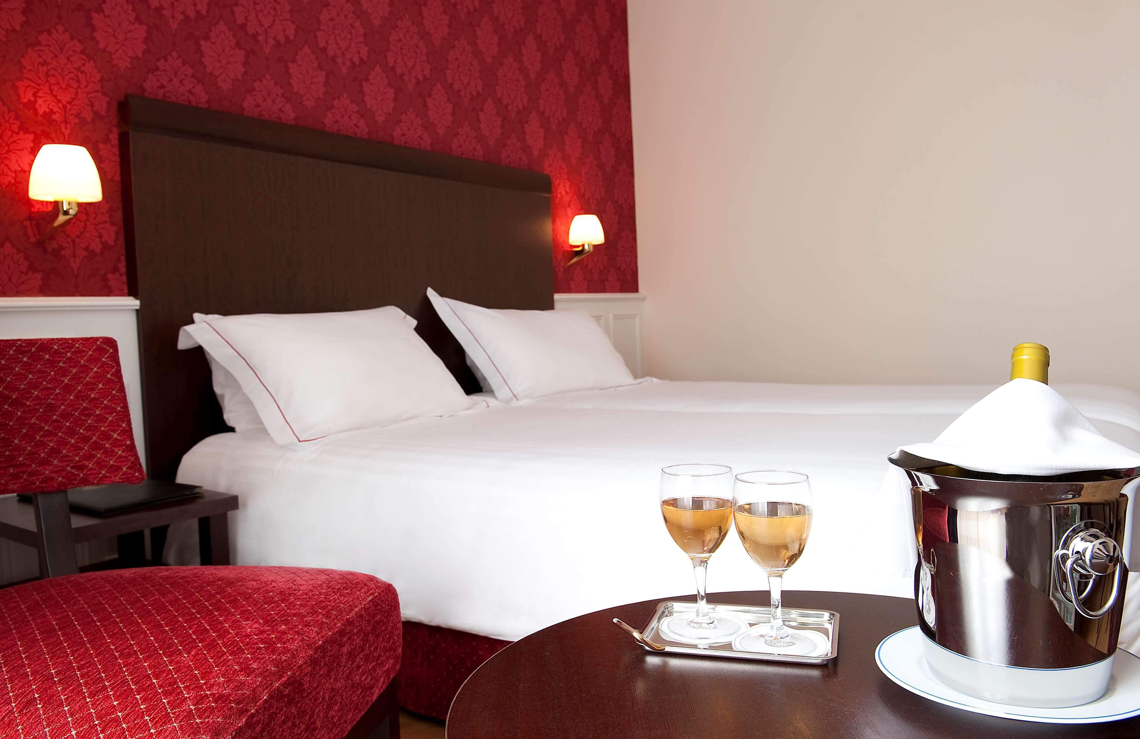 Best Western Plus Hotel D'Angleterre Bourges Eksteriør bilde