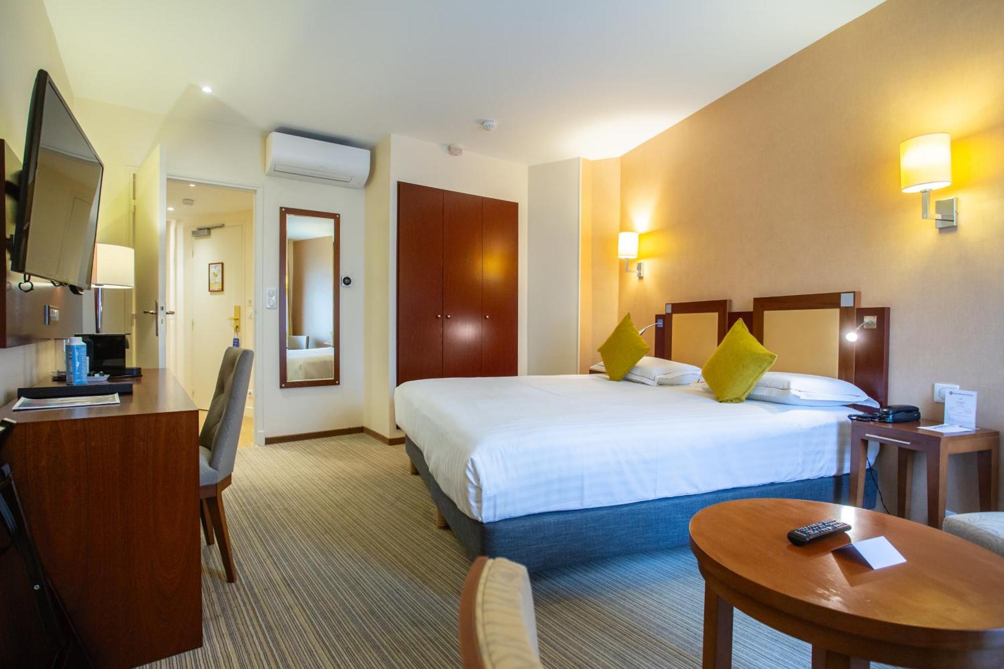 Best Western Plus Hotel D'Angleterre Bourges Eksteriør bilde
